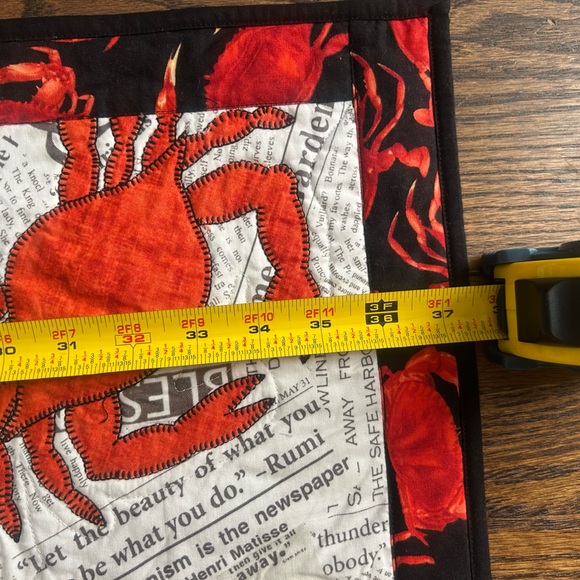 Crab Table Runner - Picture 5 of 6